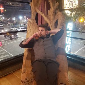 Meet your Posher, Steve